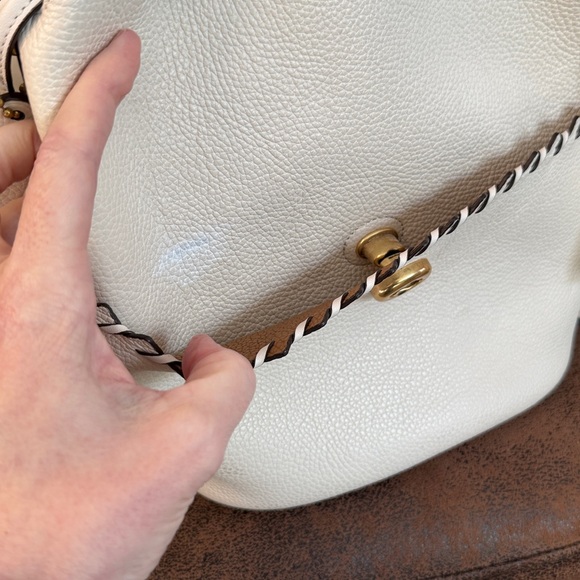 Coach Lora Bucket Bag Whipstitch Tassels Hangtag Chalk 2020 #651 - Picture 11 of 12